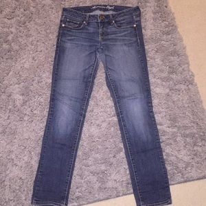 American Eagle skinny jeans